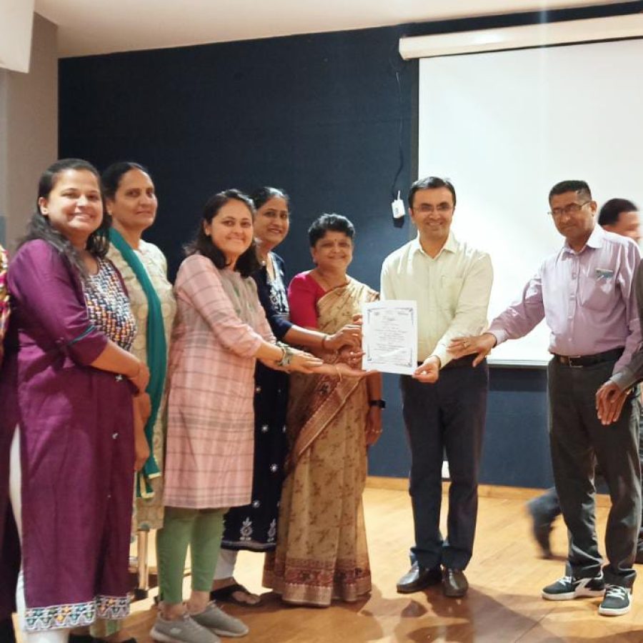 Receiving Swachh Sarvekshan 3rd prize with Our Deliwala Hospital staff team